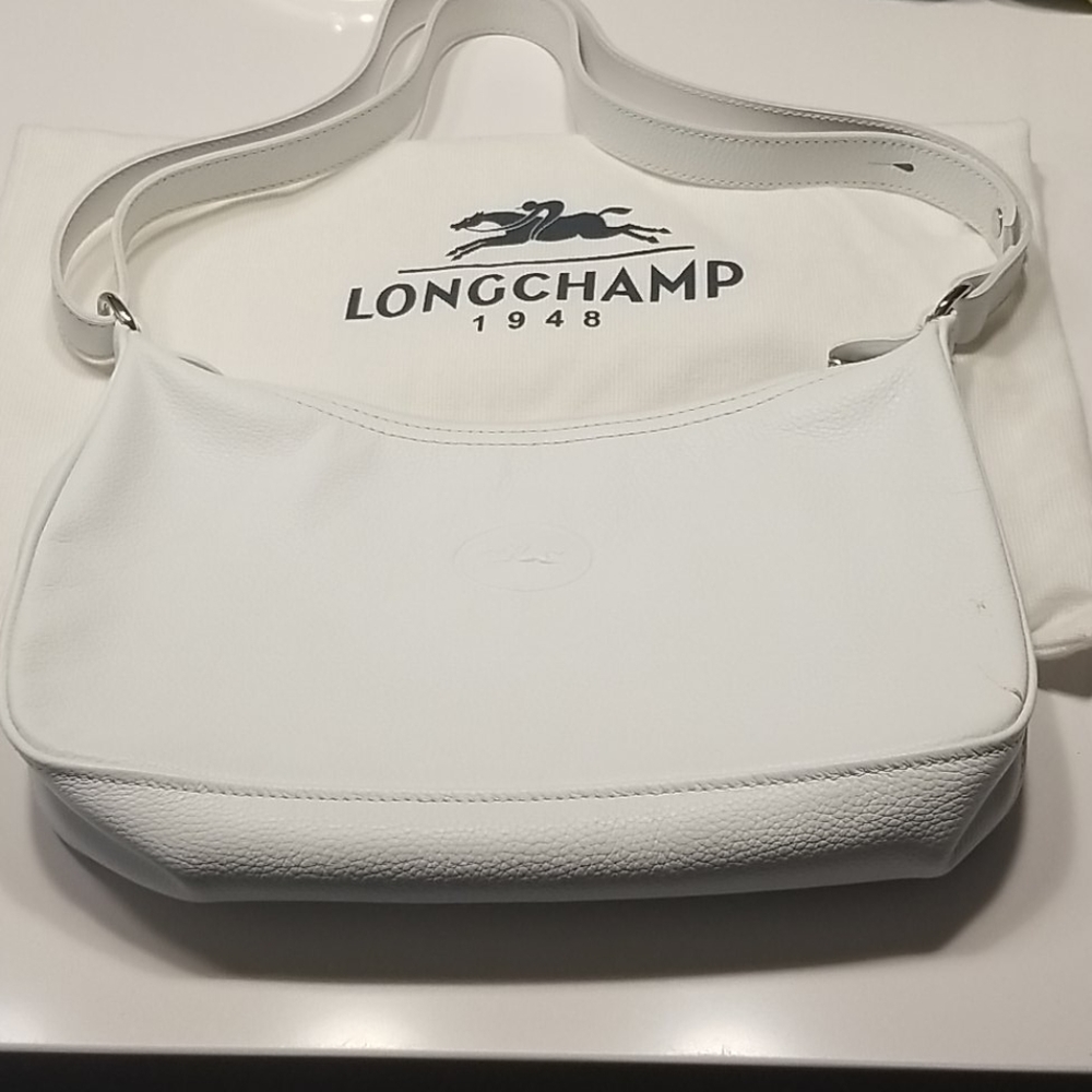 Longchamp purse
